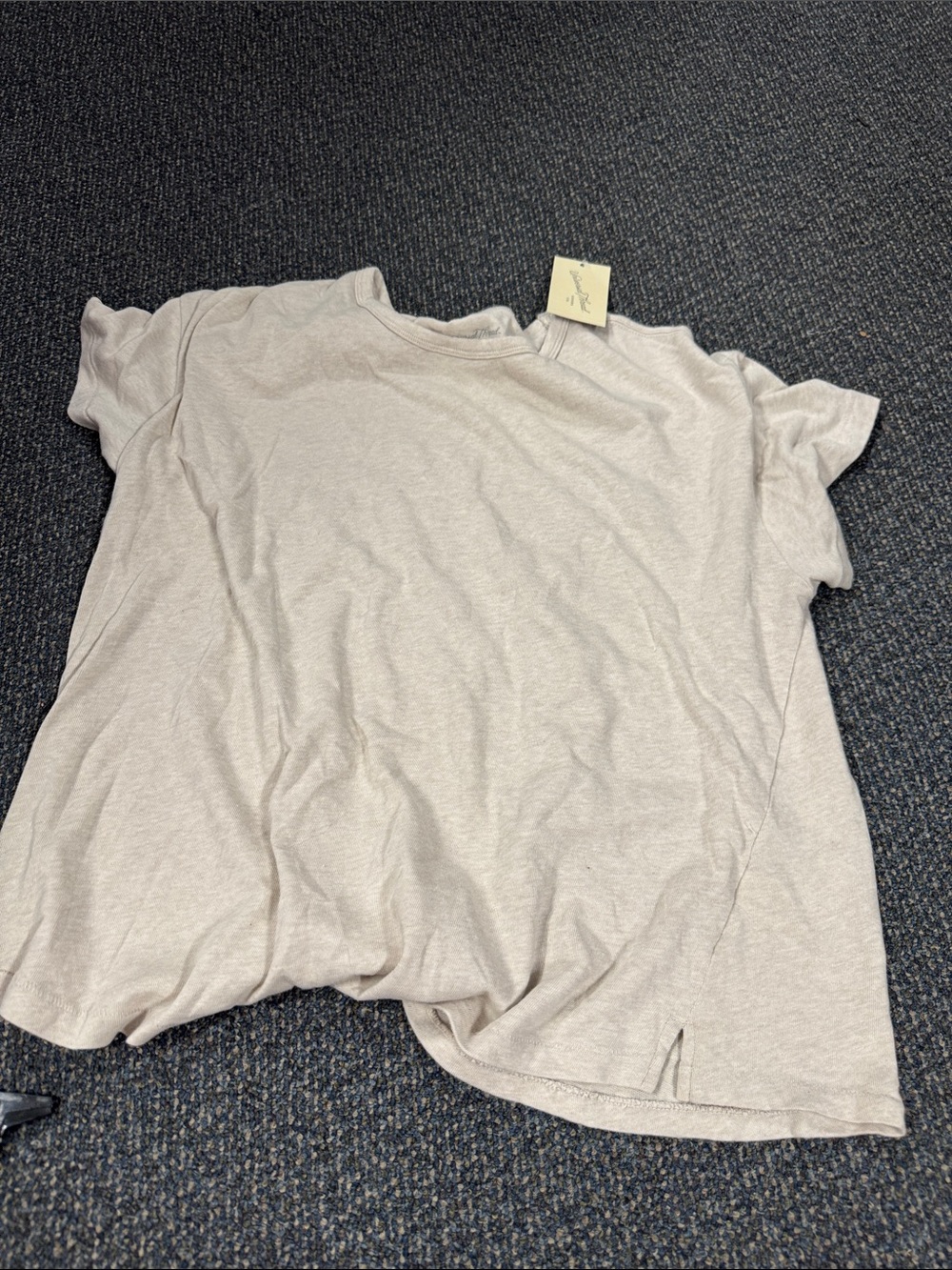 Universal thread tee M // 100515